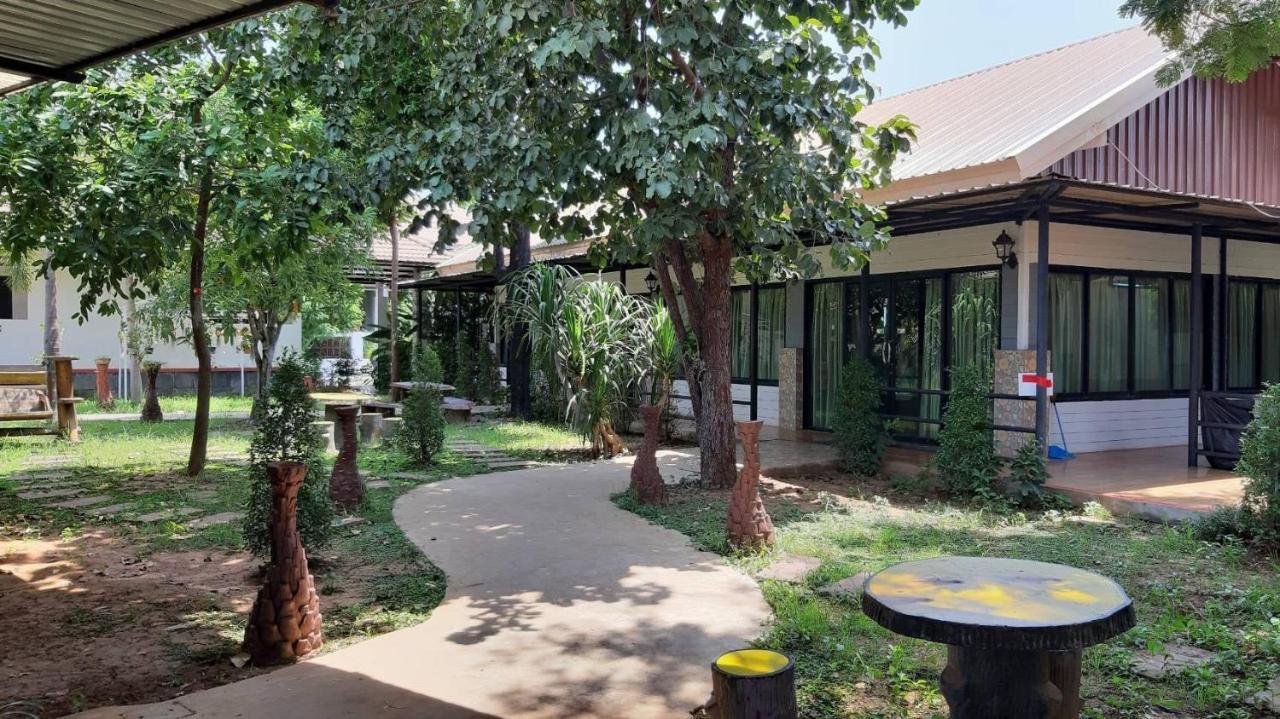 Tokyo Country Inn Nakhonratchasima Exterior foto